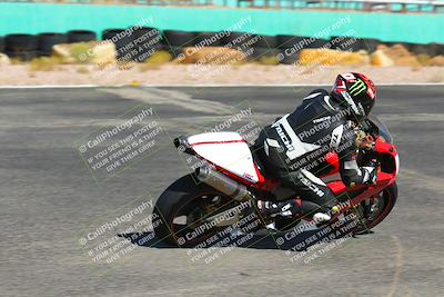 media/Oct-15-2022-TrackXperience (Sat) [[8f70b8b0be]]/Group 2/session 2 turn 3 and 4/